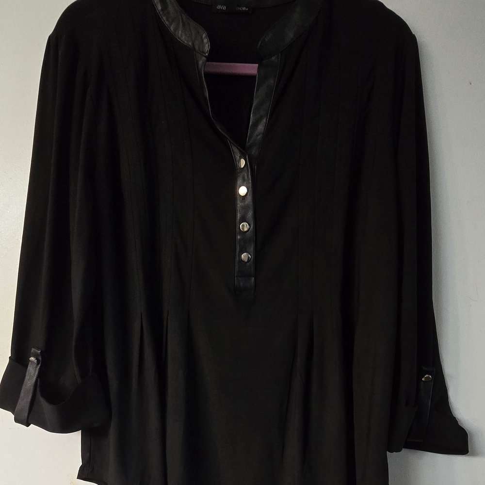 Ava & Grace Black Relaxed Blouse with Bell Sleeves